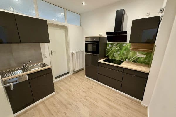 Pronájem bytu 2+1 59 m², Heinrichstr., Fulda, Hessen Pronájem bytu 2+1 59 m², Heinrichstr., Fulda, Hessen