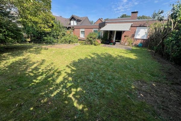 Prodej domu 229 m², pozemek 511 m², Marl Prodej domu 229 m², pozemek 511 m², Marl