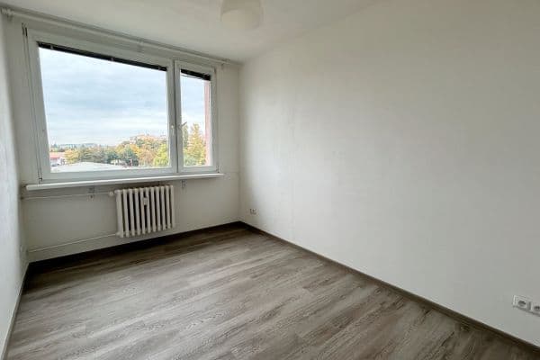 Pronájem bytu 2+kk 42 m², Rimavské Soboty, Pronájem bytu 2+kk 42 m², Rimavské Soboty,