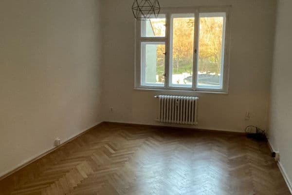 Pronájem bytu 2+kk 45 m², Na Slupi, Praha Pronájem bytu 2+kk 45 m², Na Slupi, Praha