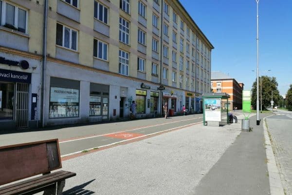 Pronájem nebytového prostoru 74 m², tř. Osvobození, Pronájem nebytového prostoru 74 m², tř. Osvobození,