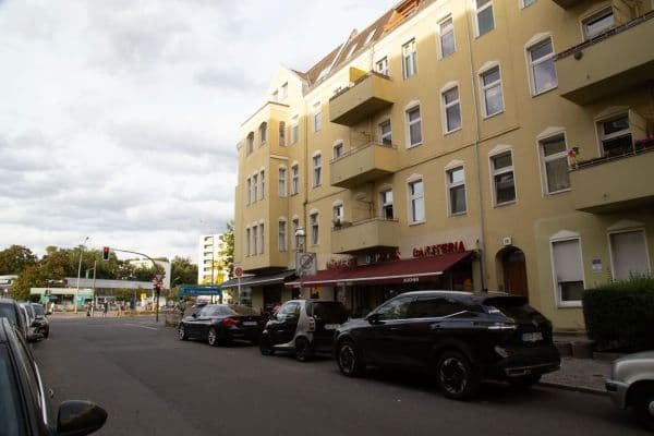 Prodej bytu 2+1 51 m², Reisstraße 20, Berlin Prodej bytu 2+1 51 m², Reisstraße 20, Berlin