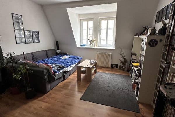 Prodej bytu 2+kk 52 m², Krále Jiřího, Karlovy Vary, Karlovarský kraj Prodej bytu 2+kk 52 m², Krále Jiřího, Karlovy Vary, Karlovarský kraj