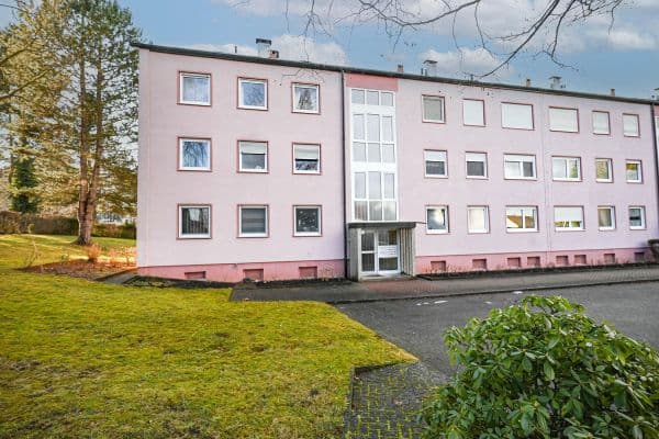 Prodej bytu 3+1 83 m², Finkenschlag 70, Fürth Prodej bytu 3+1 83 m², Finkenschlag 70, Fürth