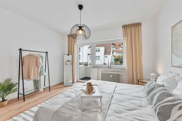 Prodej bytu 3+1 75 m², Leonberg Prodej bytu 3+1 75 m², Leonberg