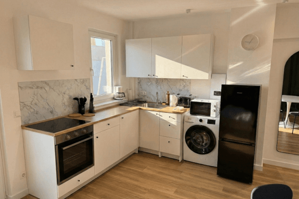 Pronájem bytu 1+kk 41 m², Luisenstraße 45, Düsseldorf, Severní Porýní-Vestfálsko Pronájem bytu 1+kk 41 m², Luisenstraße 45, Düsseldorf, Severní Porýní-Vestfálsko