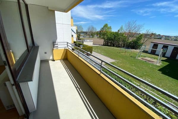 Pronájem bytu 1+1 34 m², Richard-Strauss-Straße 9, Karlsfeld, Bavorsko Pronájem bytu 1+1 34 m², Richard-Strauss-Straße 9, Karlsfeld, Bavorsko