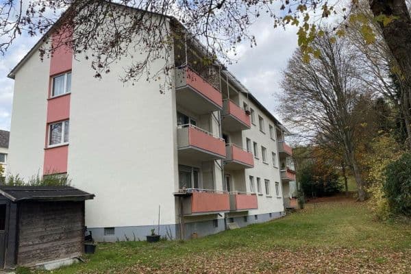 Pronájem bytu 3+1 69 m², Weilmünster Pronájem bytu 3+1 69 m², Weilmünster