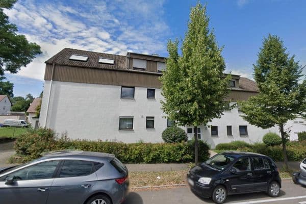 Pronájem bytu 4+1 105 m², Einsteinstr. 42, Heilbronn, Bádensko-Württembersko Pronájem bytu 4+1 105 m², Einsteinstr. 42, Heilbronn, Bádensko-Württembersko