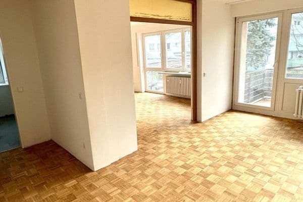 Pronájem bytu 3+1 74 m², Gerbrunn Pronájem bytu 3+1 74 m², Gerbrunn