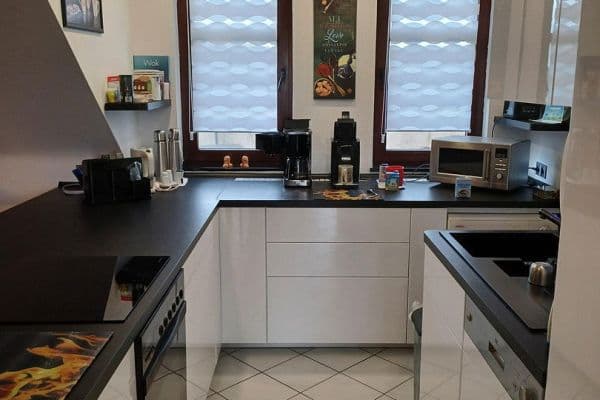 Prodej bytu 2+kk 84 m², Schützenstrasse 41, Wachtberg Prodej bytu 2+kk 84 m², Schützenstrasse 41, Wachtberg