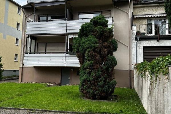 Prodej bytu 4+1 117 m², Oberhausen Prodej bytu 4+1 117 m², Oberhausen