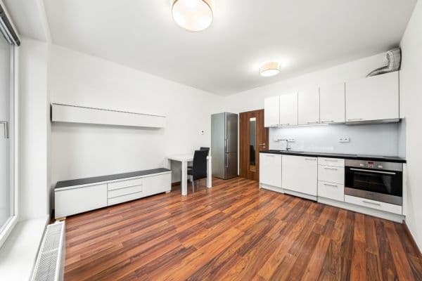 Prodej bytu 1+kk 25 m², Počernická, Praha Prodej bytu 1+kk 25 m², Počernická, Praha