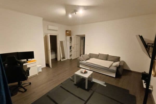 Pronájem bytu 69 m², Edvarda Beneše, Plzeň, Plzeňský kraj Pronájem bytu 69 m², Edvarda Beneše, Plzeň, Plzeňský kraj