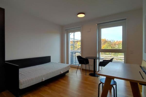 Pronájem bytu 1+1 22 m², Rubensstr. 54, Berlin - Schöneberg, Berlín Pronájem bytu 1+1 22 m², Rubensstr. 54, Berlin - Schöneberg, Berlín