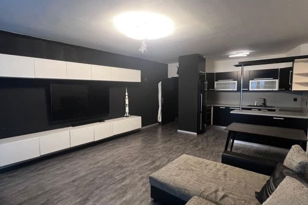 Pronájem bytu 3+kk 89 m², gen. Píky, Olomouc Pronájem bytu 3+kk 89 m², gen. Píky, Olomouc