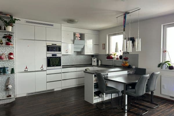 Pronájem bytu 3+kk 67 m², Jurkovičova, Praha Pronájem bytu 3+kk 67 m², Jurkovičova, Praha