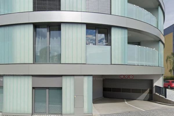 Pronájem garáže 12 m², Hodonínská, Praha Pronájem garáže 12 m², Hodonínská, Praha