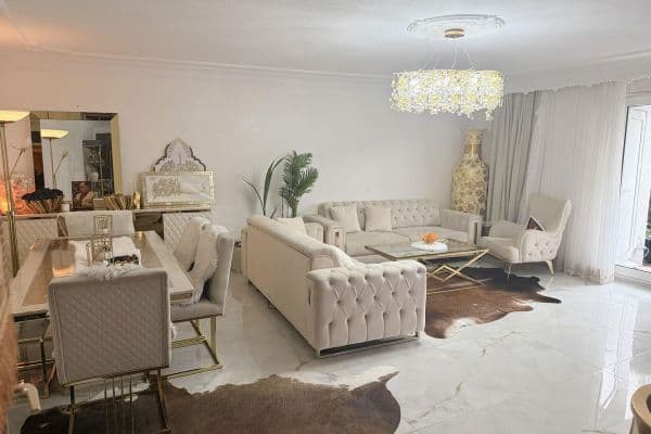 Prodej bytu 4+1 125 m², Rennbaumstr.57, Leverkusen Prodej bytu 4+1 125 m², Rennbaumstr.57, Leverkusen