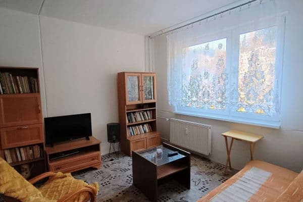 Prodej bytu 1+1 35 m², Rýchorské sídliště, Svoboda nad Úpou Prodej bytu 1+1 35 m², Rýchorské sídliště, Svoboda nad Úpou