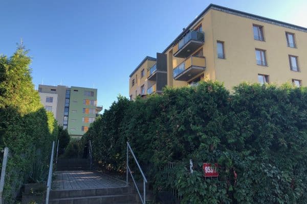 Pronájem bytu 2+kk 54 m², Nepelova, Praha Pronájem bytu 2+kk 54 m², Nepelova, Praha