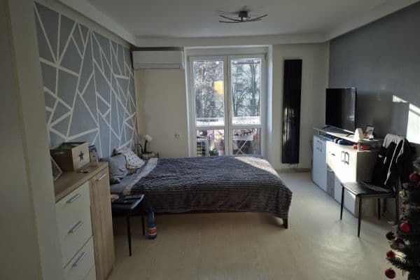 Prodej bytu 2+1 53 m², Helsinská, Kladno Prodej bytu 2+1 53 m², Helsinská, Kladno