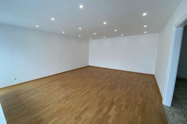 Pronájem domu 160 m², pozemek 250 m², Regensburg Pronájem domu 160 m², pozemek 250 m², Regensburg