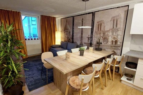 Pronájem bytu 4+1 80 m², Fellbach Pronájem bytu 4+1 80 m², Fellbach