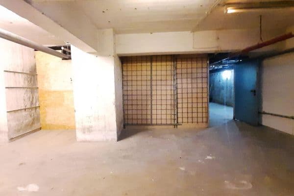 Pronájem nebytového prostoru 42 m², Niemetzstr.47-49, Berlin, Berlín Pronájem nebytového prostoru 42 m², Niemetzstr.47-49, Berlin, Berlín