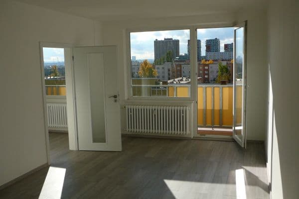 Pronájem bytu 2+kk 52 m², Limuzská, Praha Pronájem bytu 2+kk 52 m², Limuzská, Praha