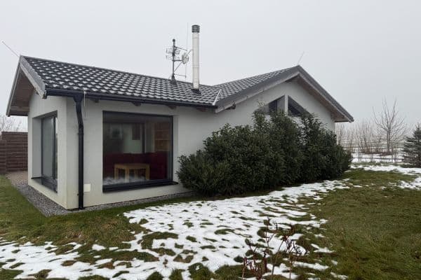 Pronájem domu 92 m², pozemek 1.865 m², Praha Pronájem domu 92 m², pozemek 1.865 m², Praha