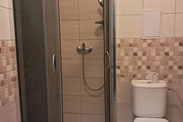 Pronájem bytu Garsoniéra 27 m², Přístavní, Praha Pronájem bytu Garsoniéra 27 m², Přístavní, Praha