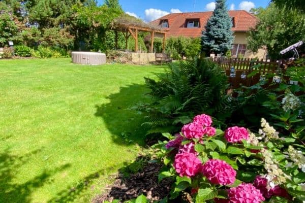 Prodej domu 341 m², pozemek 1.516 m², Hlavní, Jirny Prodej domu 341 m², pozemek 1.516 m², Hlavní, Jirny