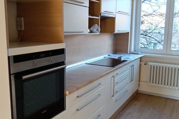 Pronájem bytu 3+1 93 m², Kálalova, Valašské Meziříčí Pronájem bytu 3+1 93 m², Kálalova, Valašské Meziříčí