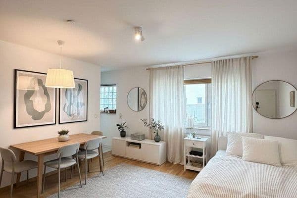 Pronájem bytu 1+1 35 m², Laubestraße 1, Leipzig Pronájem bytu 1+1 35 m², Laubestraße 1, Leipzig