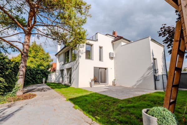 Prodej domu 334 m², pozemek 508 m², Starolázeňská, Praha Prodej domu 334 m², pozemek 508 m², Starolázeňská, Praha