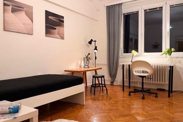 Pronájem bytu 2+1 68 m², Nálepkovo náměstí, Ostrava Pronájem bytu 2+1 68 m², Nálepkovo náměstí, Ostrava