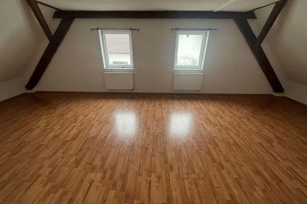 Pronájem bytu 4+1 122 m², Niederhofen 61, Leutkirch Pronájem bytu 4+1 122 m², Niederhofen 61, Leutkirch