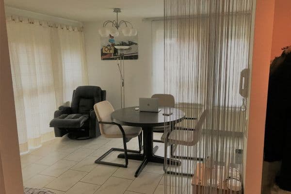 Pronájem bytu 2+1 49 m², Großbettlingen Pronájem bytu 2+1 49 m², Großbettlingen