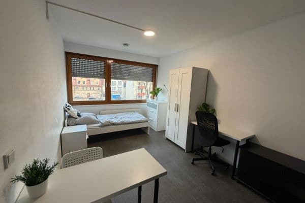 Pronájem bytu 1+1 21 m², Henkestraße 71, Erlangen Pronájem bytu 1+1 21 m², Henkestraße 71, Erlangen