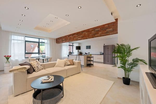 Prodej bytu 3+1 100 m², Böblinger Straße 29, Leinfelden-Echterdingen Prodej bytu 3+1 100 m², Böblinger Straße 29, Leinfelden-Echterdingen