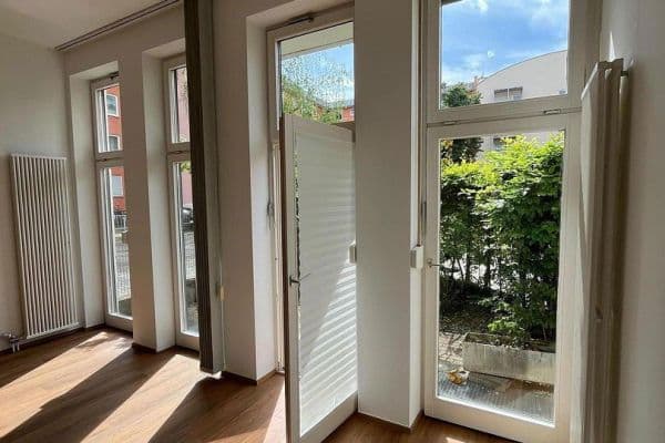 Pronájem kanceláře 52 m², München, Bavorsko Pronájem kanceláře 52 m², München, Bavorsko