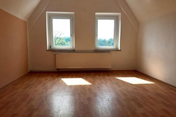 Pronájem bytu 3+1 54 m², Frohburg OT Kohren-Salis Pronájem bytu 3+1 54 m², Frohburg OT Kohren-Salis