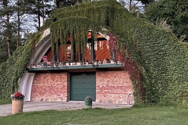 Prodej domu 620 m², pozemek 30.000 m², Lindenstraße 15, Neuhardenberg, Braniborsko Prodej domu 620 m², pozemek 30.000 m², Lindenstraße 15, Neuhardenberg, Braniborsko