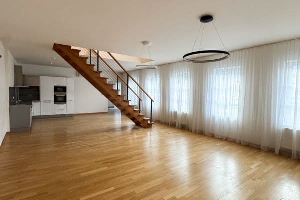 Pronájem bytu 3+kk 143 m², Opatovická, Praha Pronájem bytu 3+kk 143 m², Opatovická, Praha