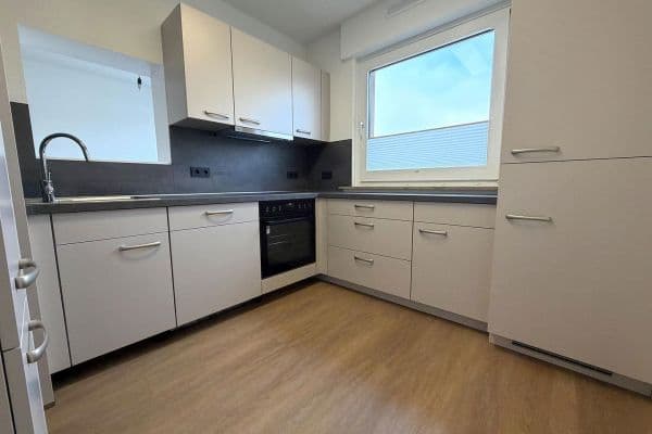 Pronájem bytu 3+1 71 m², Wermelskirchen Pronájem bytu 3+1 71 m², Wermelskirchen