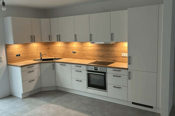 Pronájem bytu 3+1 94 m², Jakob-Fischer-Str. 44, Bretzfeld Pronájem bytu 3+1 94 m², Jakob-Fischer-Str. 44, Bretzfeld