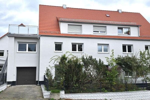 Pronájem bytu 2+1 50 m², Hauptstr. 2a, Schwarzenbruck Pronájem bytu 2+1 50 m², Hauptstr. 2a, Schwarzenbruck