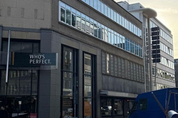 Pronájem nebytového prostoru 330 m², Düsseldorf Pronájem nebytového prostoru 330 m², Düsseldorf