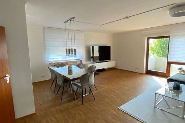 Pronájem bytu 3+1 99 m², Baden-Baden Pronájem bytu 3+1 99 m², Baden-Baden